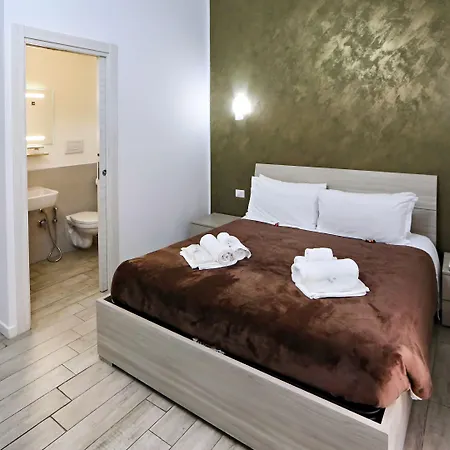 Отель Relais Borghese 2*