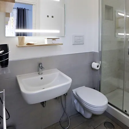 Отель Relais Borghese 2*